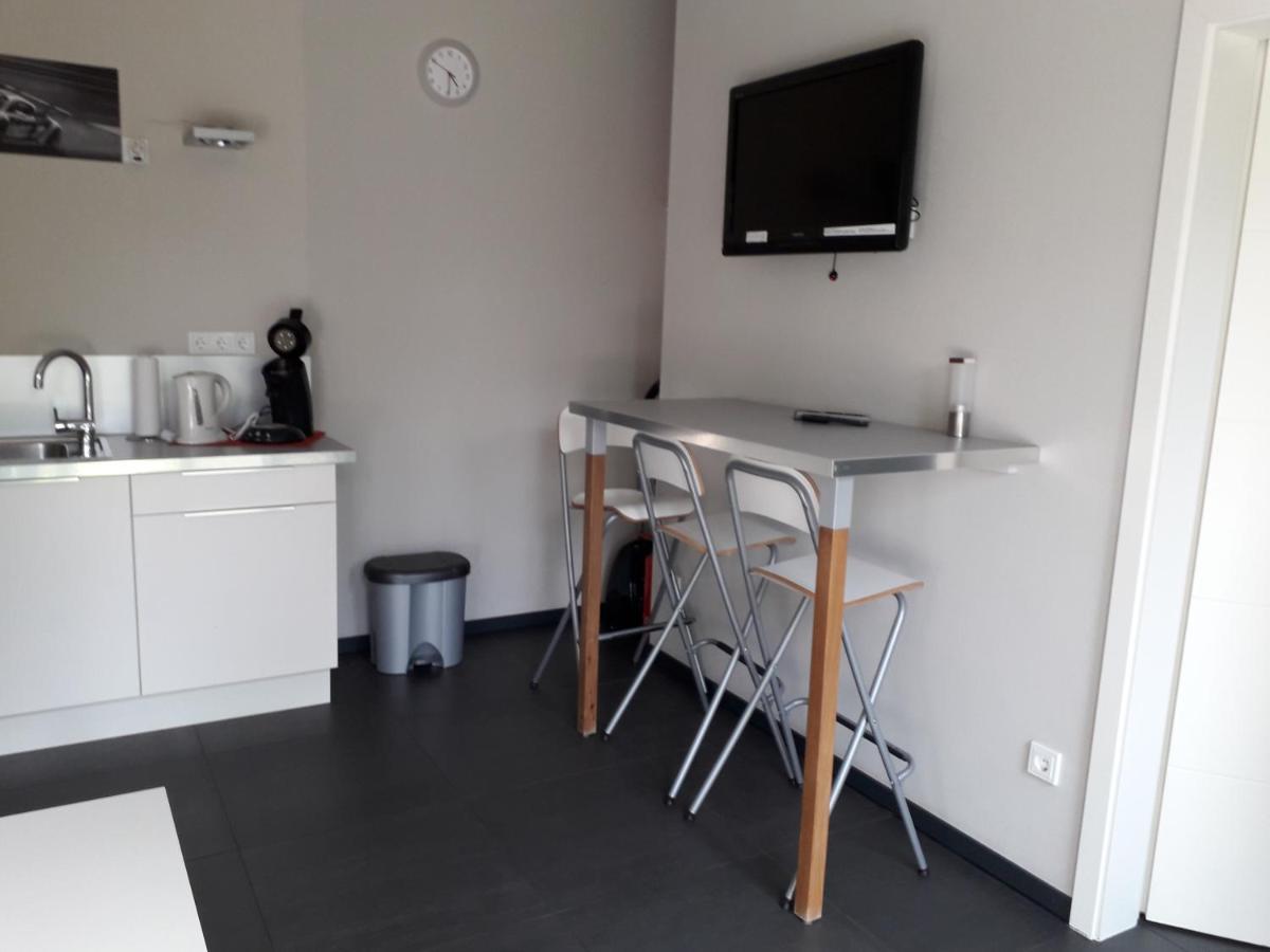 Ring-Race-Flats Appartements Adenau Buitenkant foto